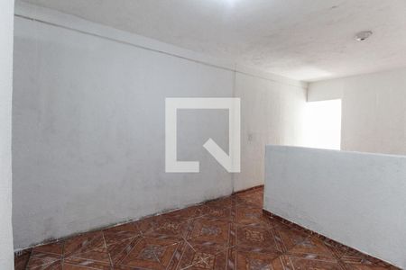 Sala 2 de casa para alugar com 4 quartos, 120m² em Conjunto Residencial José Bonifácio, São Paulo