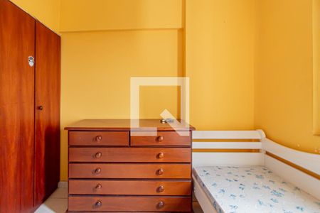 Quarto 1 de apartamento para alugar com 2 quartos, 55m² em Vila Londrina, São Paulo