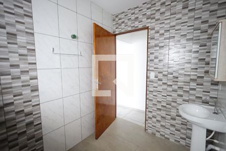 Banheiro Social de casa para alugar com 1 quarto, 67m² em Parque Maria Helena, Suzano