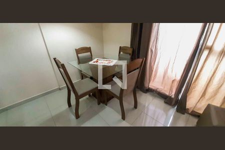 Sala de apartamento para alugar com 2 quartos, 62m² em Jaguaribe, Osasco
