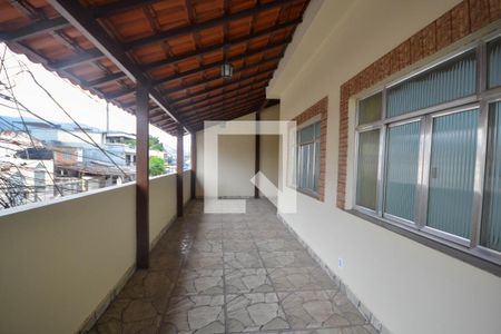 Varanda de casa para alugar com 2 quartos, 100m² em Nova Cidade, Nilópolis