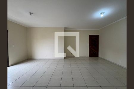 Sala de apartamento para alugar com 3 quartos, 120m² em Vila Luzita, Santo André