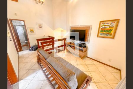 Sala de TV de casa para alugar com 3 quartos, 157m² em Trindade, Florianópolis