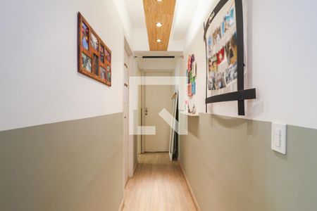 Corredor de apartamento à venda com 2 quartos, 49m² em Jardim Parque Morumbi, São Paulo