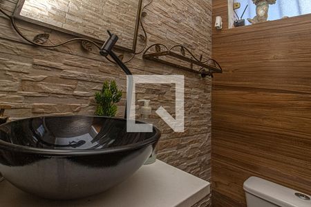 Lavabo de casa para alugar com 4 quartos, 250m² em São João Climaco, São Paulo
