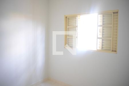 Quarto 2 de apartamento para alugar com 2 quartos, 78m² em Campos Elísios, Ribeirão Preto