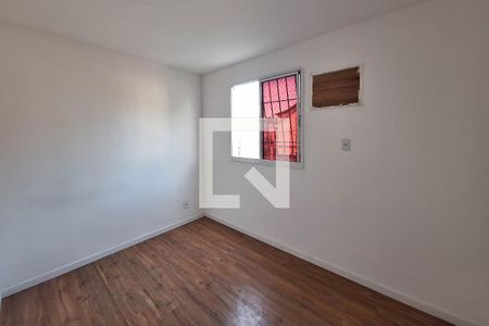 Quarto 2 de apartamento para alugar com 2 quartos, 49m² em Maria Paula, São Gonçalo
