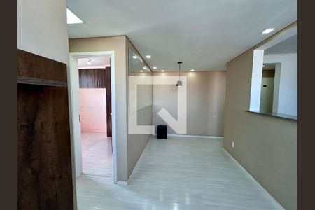 Sala de apartamento à venda com 2 quartos, 47m² em Gopouva, Guarulhos