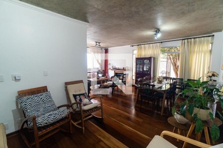 Sala de casa à venda com 5 quartos, 265m² em Planalto Paulista, São Paulo
