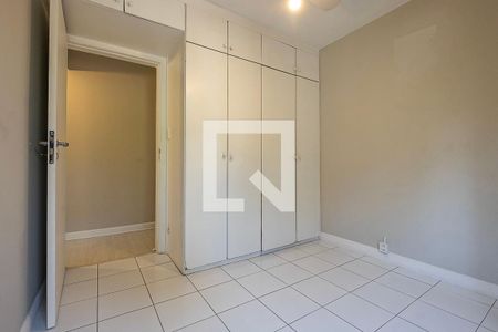 Quarto 1 de apartamento à venda com 2 quartos, 49m² em Alto de Pinheiros, São Paulo