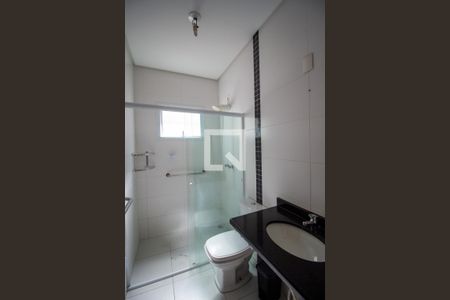 Banheiro da Suíte de casa de condomínio para alugar com 3 quartos, 220m² em Jardim Residencial Mont Blanc, Sorocaba