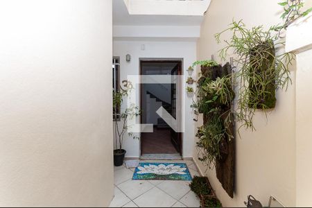 Hall de entrada de casa para alugar com 1 quarto, 85m² em Vila Romana, São Paulo