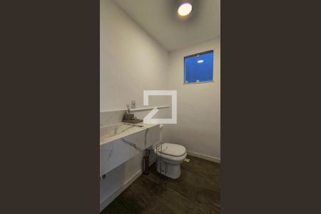 Lavabo de casa de condomínio para alugar com 3 quartos, 220m² em Recreio dos Bandeirantes, Rio de Janeiro