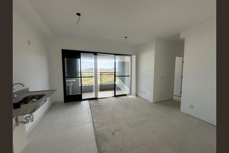Sala de apartamento à venda com 3 quartos, 70m² em Alphaville, Barueri