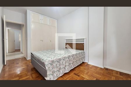 Quarto 1 de apartamento para alugar com 2 quartos, 66m² em Gonzaga, Santos