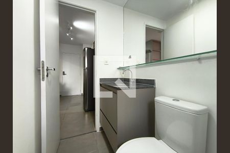 Banheiro de kitnet/studio para alugar com 1 quarto, 31m² em Vila Mariana, São Paulo
