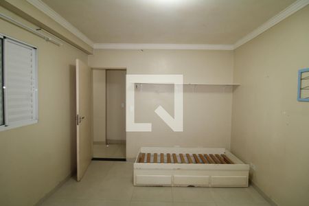 Quarto 1 de casa para alugar com 3 quartos, 150m² em Vila Vitorio Mazzei, São Paulo