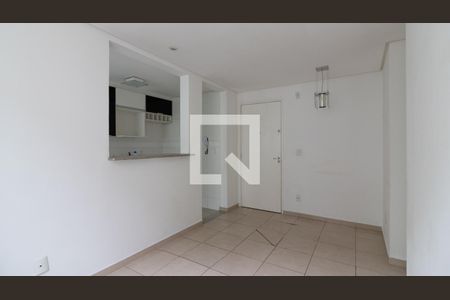 Sala de apartamento para alugar com 2 quartos, 44m² em Jardim Santa Teresinha, São Paulo