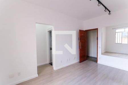 Sala de apartamento à venda com 1 quarto, 60m² em Piedade, Rio de Janeiro