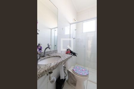 Banheiro Suíte 1 de casa de condomínio à venda com 2 quartos, 103m² em Vila Ré, São Paulo