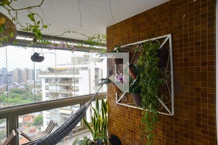 Varanda de apartamento para alugar com 2 quartos, 100m² em Barra da Tijuca, Rio de Janeiro
