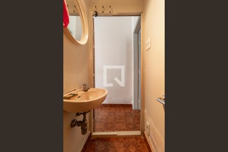 Lavabo de casa para alugar com 2 quartos, 170m² em Lapa, São Paulo