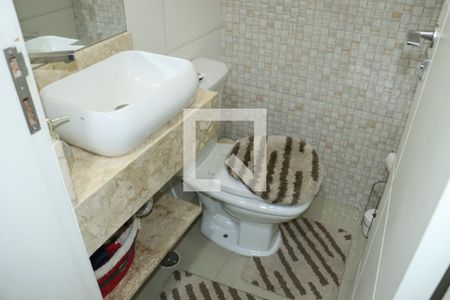 Lavabo de casa para alugar com 3 quartos, 240m² em Chácara Recanto, Cotia