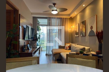 Sala de apartamento à venda com 3 quartos, 82m² em Icaraí, Niterói