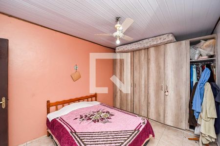 Quarto 2 de casa à venda com 3 quartos, 250m² em Sarandi, Porto Alegre