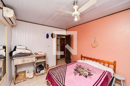 Quarto 2 de casa à venda com 3 quartos, 250m² em Sarandi, Porto Alegre