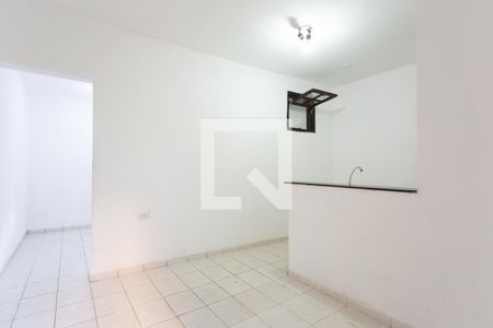 Sala 1 de casa para alugar com 3 quartos, 135m² em Vila Nova Curuca, São Paulo