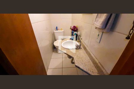 Lavabo de casa à venda com 5 quartos, 290m² em Bonfim, Osasco