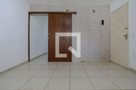 Sala de casa para alugar com 3 quartos, 134m² em Conjunto Habitacional Bras Cubas, Mogi das Cruzes