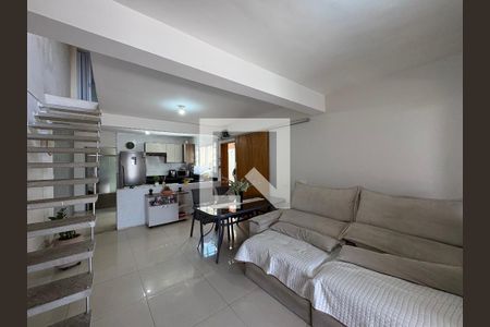 Sala de casa à venda com 2 quartos, 112m² em Vila Junqueira, Santo André