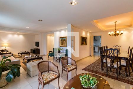 Sala de apartamento à venda com 3 quartos, 194m² em Vila Suzana, São Paulo