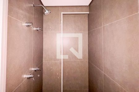 Banheiro de kitnet/studio para alugar com 1 quarto, 20m² em Cerqueira César, São Paulo