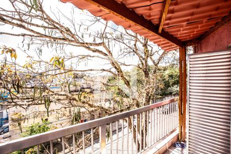 Varanda de casa à venda com 2 quartos, 400m² em Conceição, Diadema