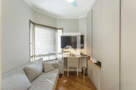 Quarto 1 de apartamento à venda com 2 quartos, 51m² em Itaim Bibi, São Paulo