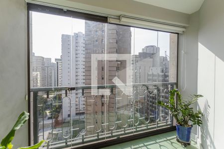 Varanda da Sala/Cozinha de apartamento à venda com 2 quartos, 51m² em Itaim Bibi, São Paulo