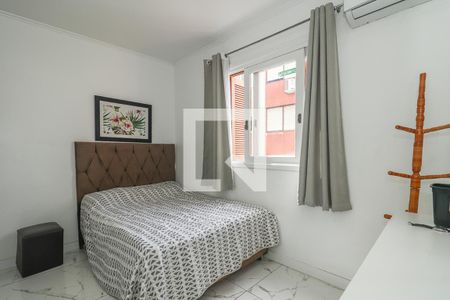 Quarto  de apartamento à venda com 2 quartos, 72m² em Cristo Redentor, Porto Alegre