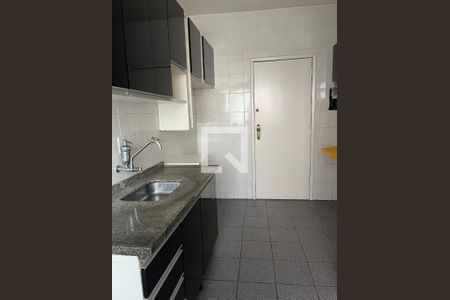 Cozinha de apartamento à venda com 2 quartos, 70m² em Buritis, Belo Horizonte