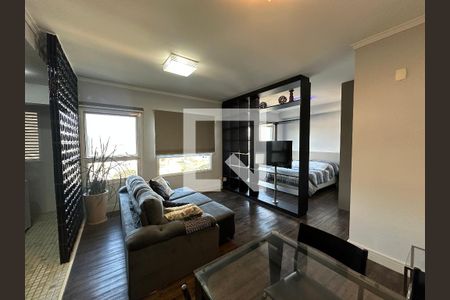 Sala de apartamento para alugar com 1 quarto, 43m² em Melville Empresarial Ii, Barueri