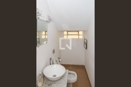 Lavabo de casa para alugar com 3 quartos, 180m² em Lapa, São Paulo