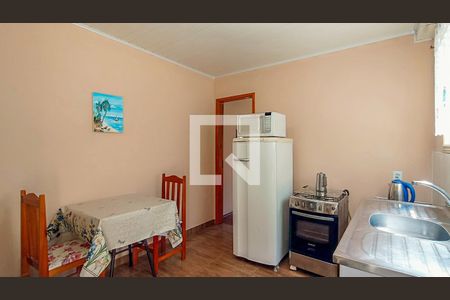 Sala/Cozinha de apartamento para alugar com 2 quartos, 60m² em Vila Nova, Porto Alegre