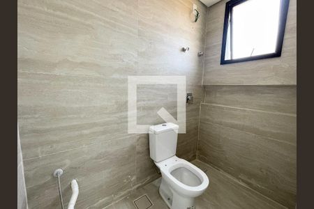 Banheiro suíte de apartamento à venda com 3 quartos, 112m² em Itapoã, Belo Horizonte