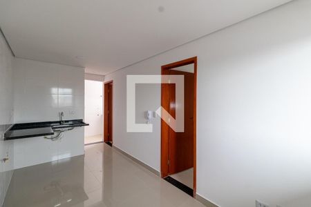 Sala/Cozinha de apartamento para alugar com 2 quartos, 38m² em Jardim Maringa, São Paulo