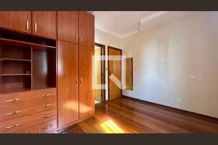 Quarto 2 de apartamento à venda com 3 quartos, 90m² em Carlos Prates, Belo Horizonte