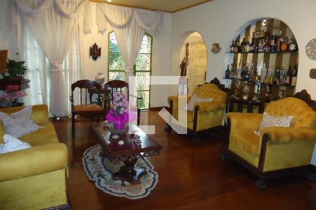 Casa à venda com 4 quartos, 325m² em Casa Branca, Santo André