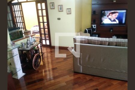 Casa à venda com 3 quartos, 268m² em Mauá, São Caetano do Sul