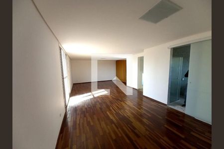Casa à venda com 5 quartos, 333m² em Santa Maria, Santo André